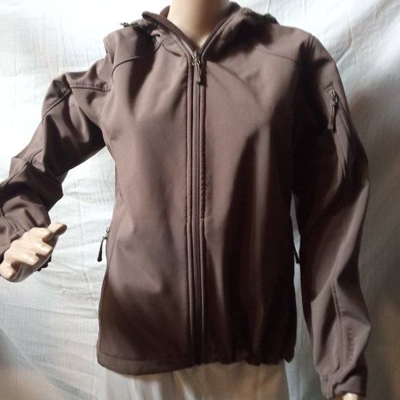 Earthtec - Picture 1 of 6